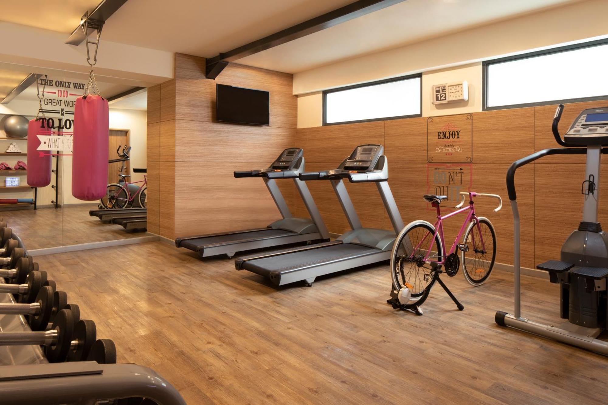 Hotel Moxy Bandung Zewnętrze zdjęcie